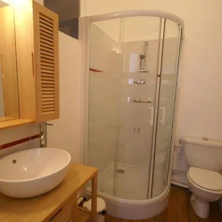 Holiday home Modish Castle In With Terrace *